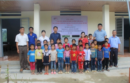 A school for the children of Na Hu