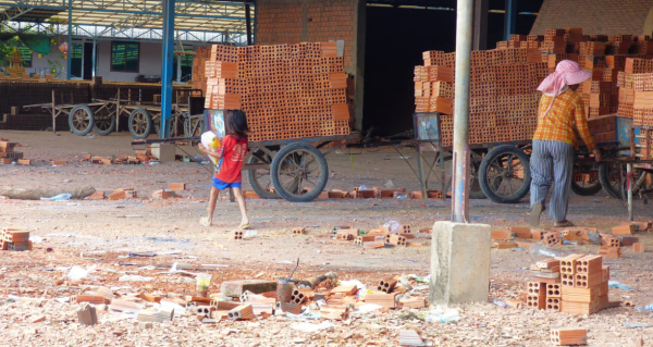 Brick to School - Sponsorship Program in Cambodia